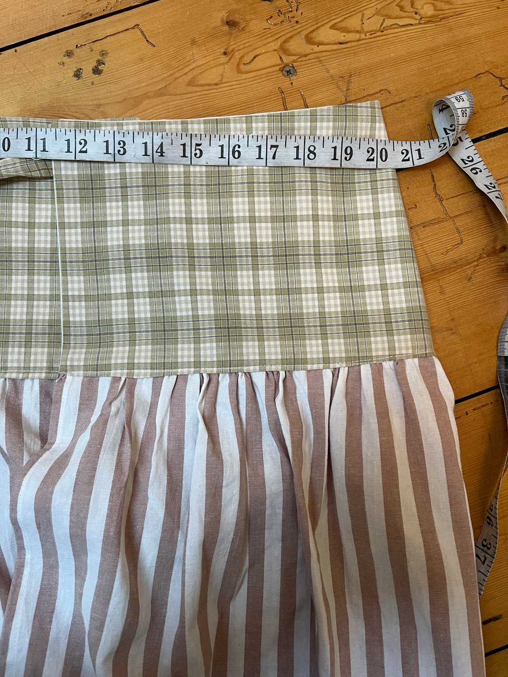 Midi wrap skirt (large)