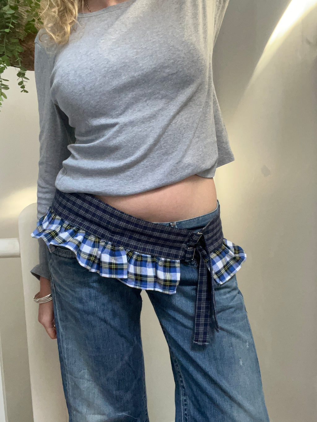 Frilly belt (large)